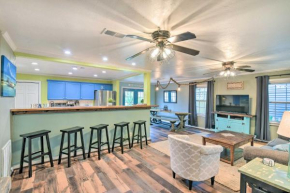Galveston Group Getaway with Private Yard and Fire Pit